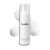 Medik8 Clarifying Foam 150ml met textuur
