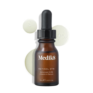 Medik8 Retinol 3TR 15ml met textuur