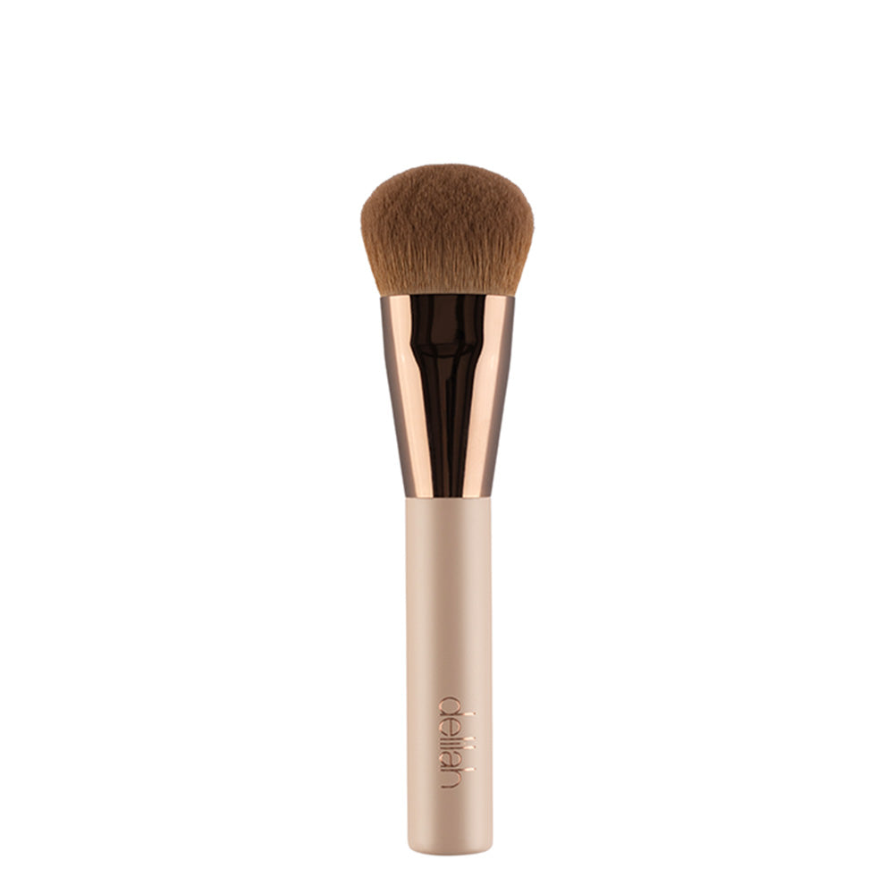 Delilah Cosmetics Complexion brush
