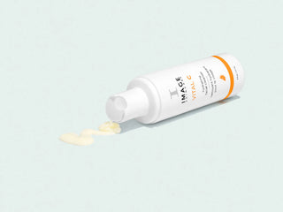 Image Skincare Vital C Hydrating Facial Cleanser sfeer 1