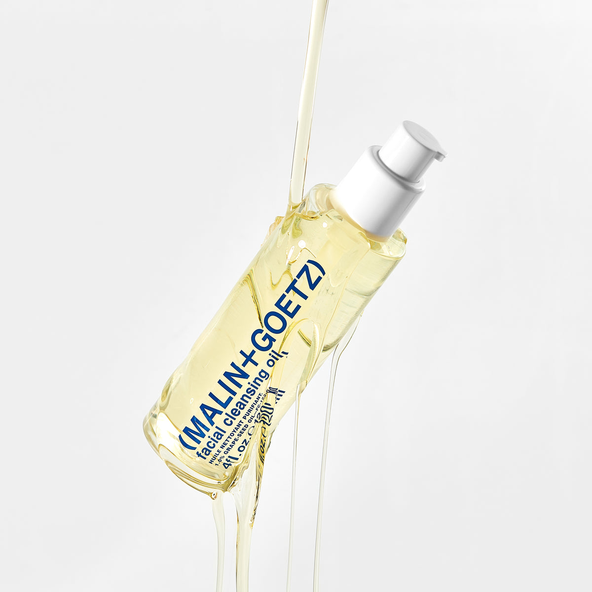 Malin+Goetz Facial Cleansing Oil substantie