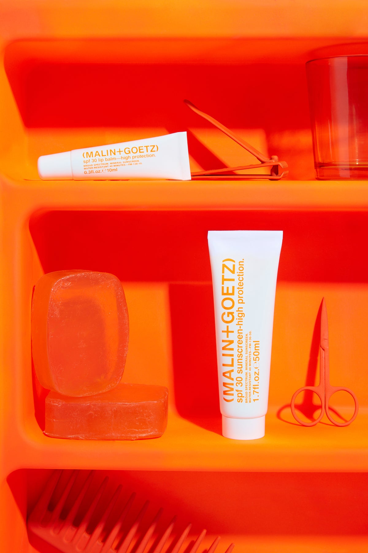 Malin+Goetz lip balm spf en sunscreen sfeer
