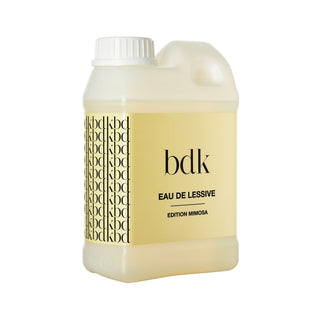 BDK Parfums Eau De Lessive Mimosa fles schuin vooraanzicht