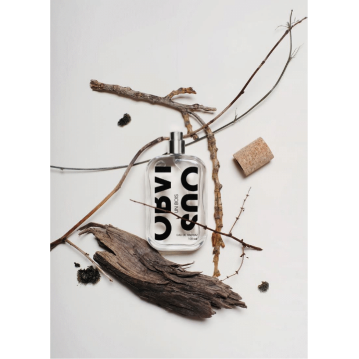 Obvious Parfums Eau de Parfum - Un Bois sfeer