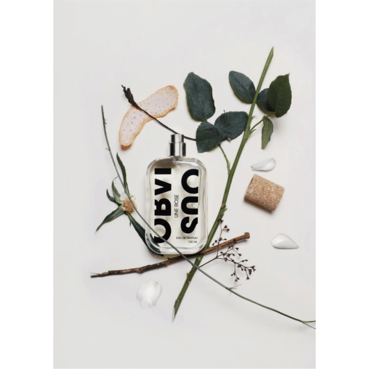 Obvious Parfums Eau de Parfum - Une Rose sfeer